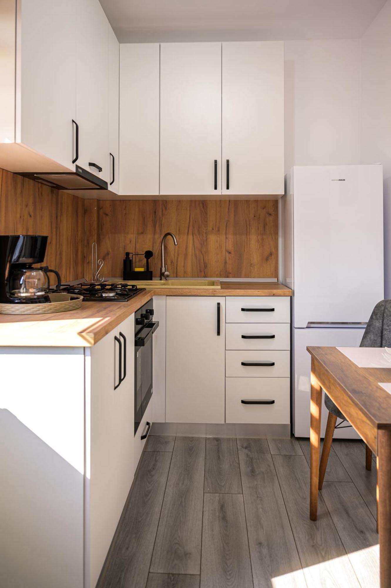 Апартаменты Nina House Тыргу-Жиу Экстерьер фото